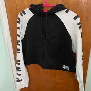 VS PINK CROPPED SWEATER